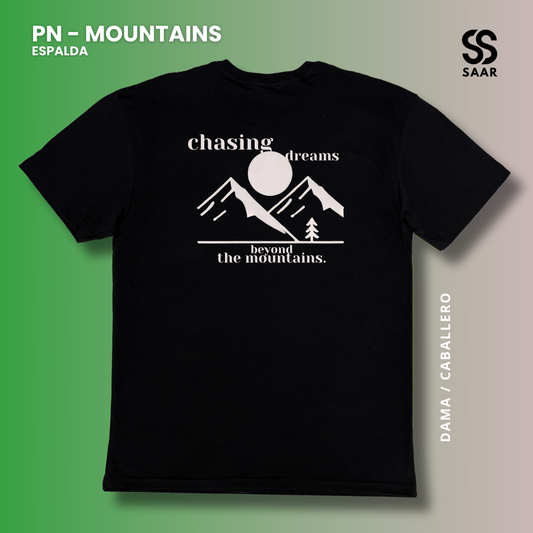 MOUNTAINS | Playera Negra